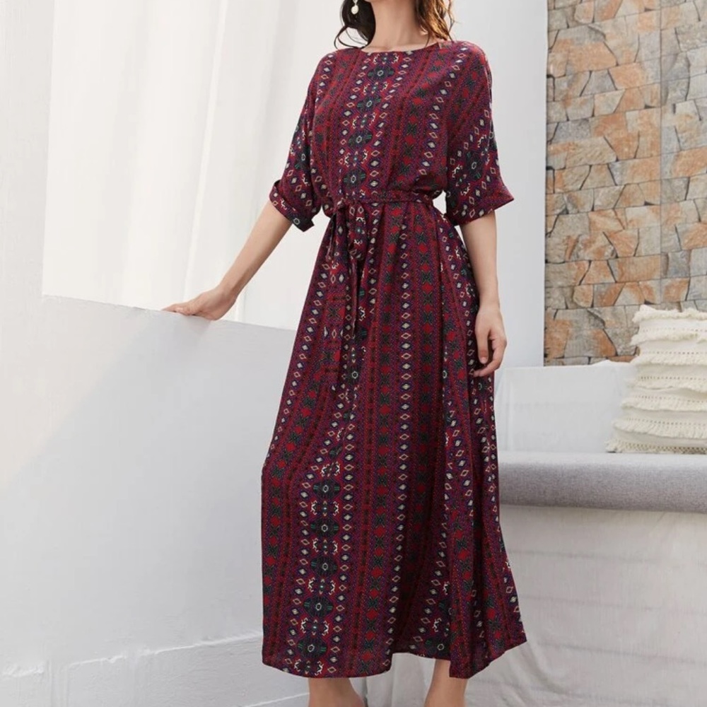 Graphic Print Burgundy Dress
